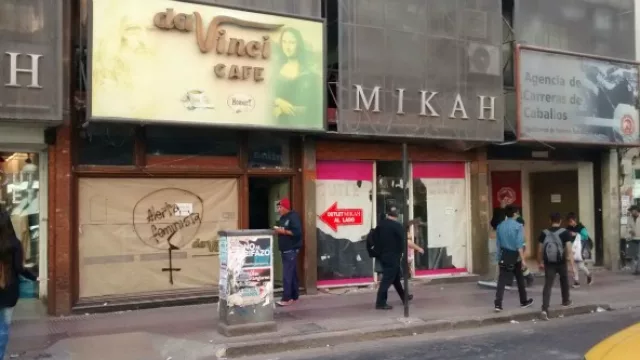 Futuro local de Burger King en A. General Paz al 100.