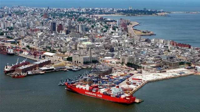 Macri empuja al puerto de MVD hacia otro récord de movimientos