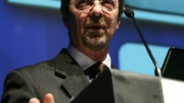 Avalle: “En algunos casos se debería abrir el mercado para que las Pymes bajen sus costos” 