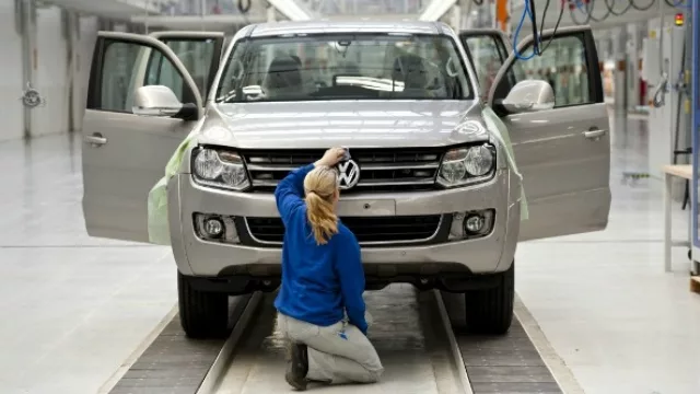 Pese al #dieselgate, VW superó a Toyota como mayor automotriz