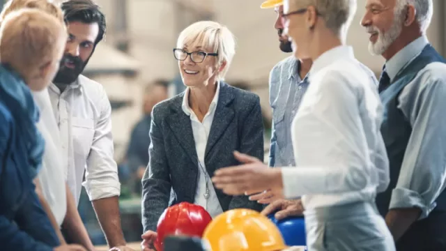 Cuáles son las mejores empresas para trabajar para los mayores de 55 años en Argentina (mirá qué valora la “Generación Silver”)
