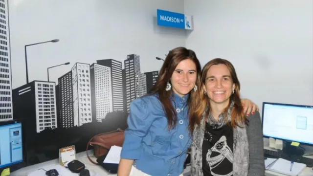 Carolina Ferreira y Carolina Navarro llevan adelante la agencia en la oficina de Santiago del Estero.
