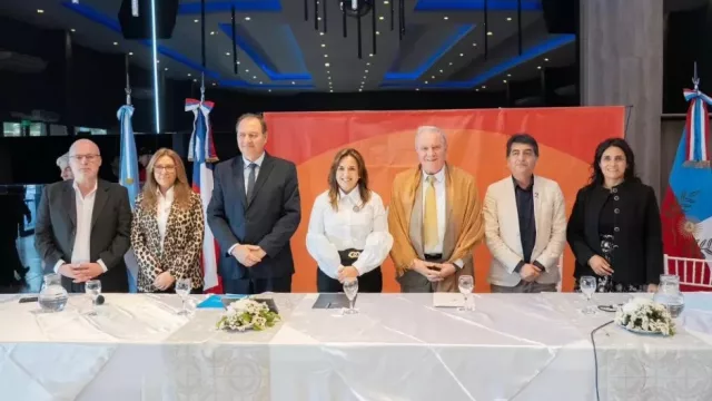 Catamarca avanza con el Corredor Bioceánico y consolida su rol estratégico en el comercio regional
