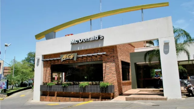 La felicidad no tiene horarios: McDonald’s 24 horas en PY