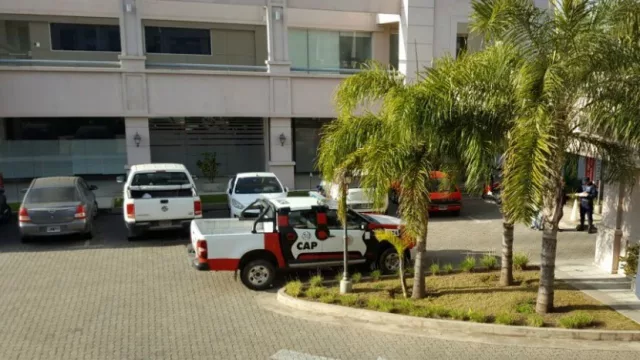 Amenaza de bomba a InfoNegocios obliga a desalojar Barranquitas Plaza