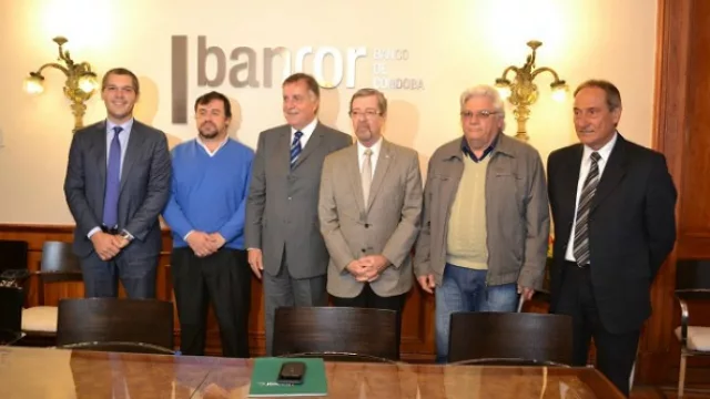 Participaron del acto de convenio Tomás Grunhaut, Víctor Marconetti, Daniel Tillard, Roberto Avalle y Víctor Lutri.