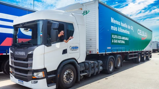 Mujeres al volante: una importante empresa de logística sumó conductoras profesionales a su staff