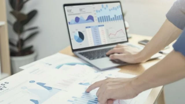 ¿Cómo cubrir tu cartera de inversión antes de las elecciones?