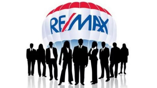 Sobre la guerra Colegios vs. Re/Max, dice...