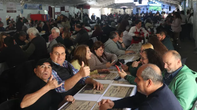 Colonia Caroya: la Fiesta de las Comidas Típicas duplicó su público (y movilizó unas 40 mil personas)