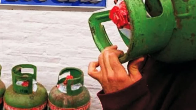 A Ecogas se le van clientes: se pasan a la garrafa y la leña (demanda de envasadoras +50%)