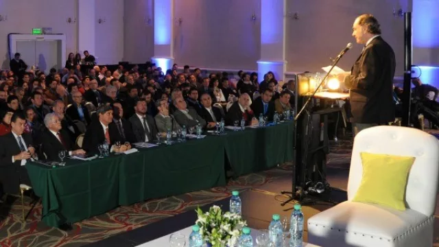 "Hubo una gran empresa que pasó dinero blanco a negro para pagarle la campaña a Cristina"