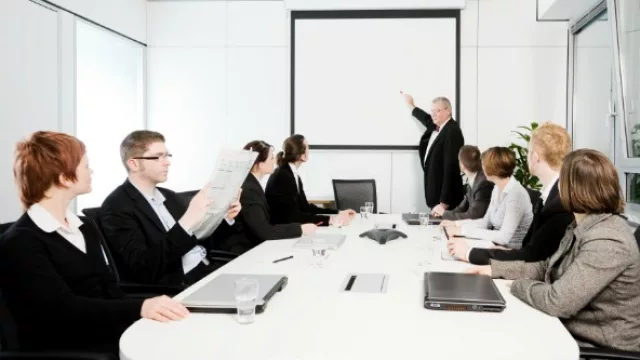 Comunicación digital o cara a cara  ¿cuál es la más eficiente?