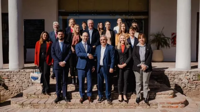 Catamarca y la Unión Europea avanzan en cooperación económica y minera (litio, cobre y desarrollo productivo)