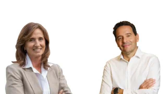 Marcelo Cid (Apex), Inés Porta (Porta) y Julio César Ibarrar (actor) en una nueva edición de FuckUp Nights Córdoba