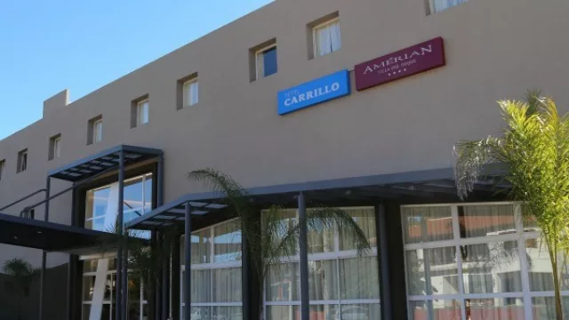 ¿Se puede o no se puede? I: Carrillo Amerian cortó las cintas de un hotel 4 estrellas en Villa del Dique