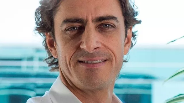 #22 Joao Adao (Facebook)