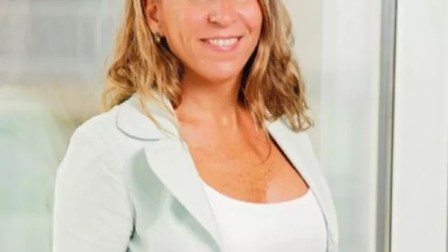 #16 Lorena Zicker (Intel Argentina)