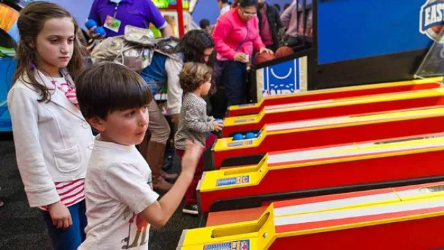 Creemos que Chuck E. Cheese´s será un éxito en Argentina y en Córdoba, dicen desde el operador en Chile y Perú.