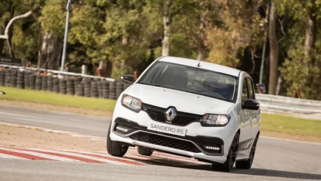 Prueba de manejo: Renault Sandero RS 2.0