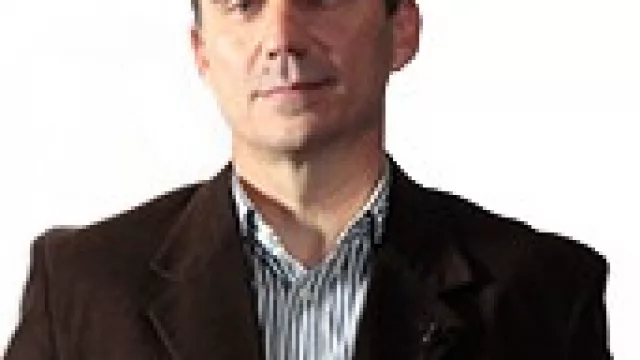 Mostrador siempre atento