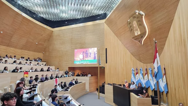 El IPEM 270 vivió su modelo de Naciones Unidas en la Legislatura