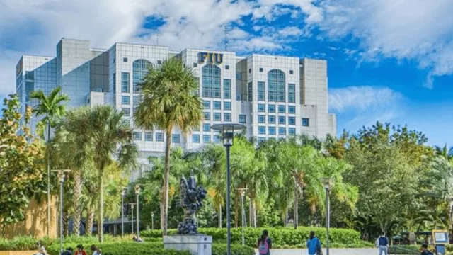 FIU da un salto internacional (en sintonía con el posicionamiento de Miami como capital cultural de anglolatina) y abre en Uruguay su Centro Adam Smith para la Libertad Económica