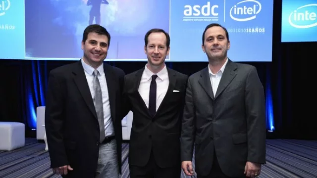 Luis Blando, Brian Dye y Jose Romanutti.