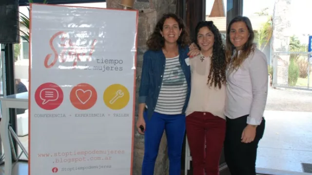 Corina Lozada, Agustina Sahade y Carolina Abarca, organizadoras de Stop.