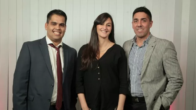 Christian Omar Tejeda Cabrera, encargado de Locaciones Comerciales; Valeria Di Bert, responsable de Comunicación Institucional y Jorge Vargas, vendedor  y Tasador.