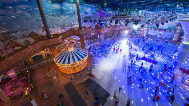 Nieve en Ciudad del Este: se habilitó Snow Park (de Shopping París )