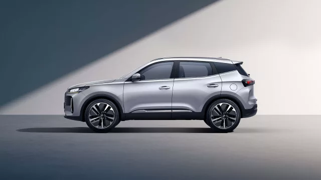 Chery lanza en Argentina el nuevo Tiggo 4 Hybrid: diseño, tecnología y eficiencia