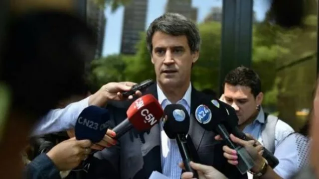 Suma elementos al análisis de la “buena devaluación” de Prat Gay