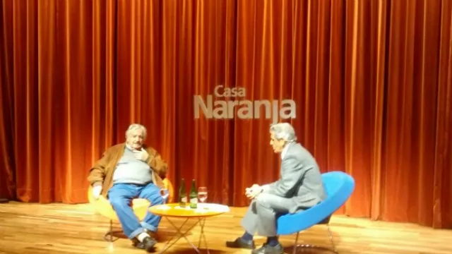 Con su estilo llano, Mujica contó su visión del capitalismo.