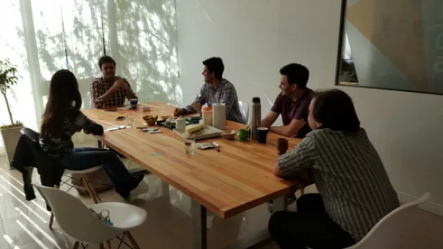 La buena química del grupo y los chistes son una constante en el equipo.