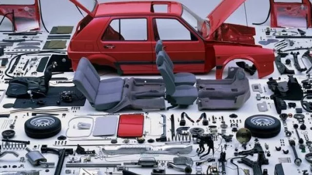 Desde 2011 gastamos casi US$ 37.000 M para importar autopartes (¿es indispensable una industria automotriz?)