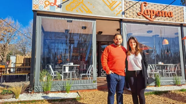 Lapana pone primera en Valle de Anisacate, empleo local de calidad (y 1100 medialunas vendidas en un fin de semana)