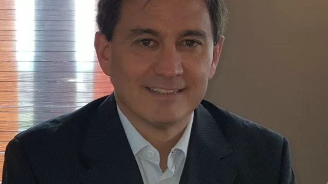 El "Jefe" Ruda da un paso al costado en Tarjeta Naranja: Alejandro Asrin asume la Presidencia