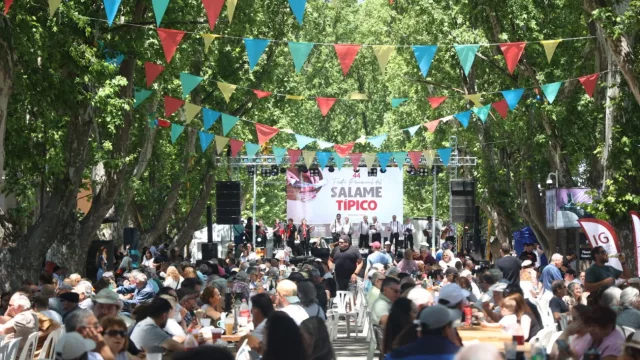 Cinco claves del éxito de la Fiesta del Salame Típico: 12 mil personas, 500 kilos de sabor y un domingo a puro disfrute en Caroya