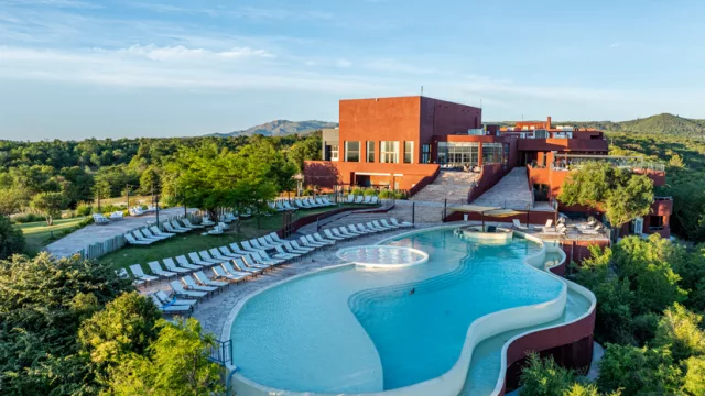 Pueblo Nativo Resort & Spa: lujo todo incluido, ahora también en las Sierras de Córdoba