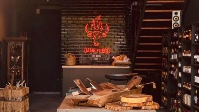 El boom de la carne envasada en Córdoba: “Dame fuego, Mercado del Asador” ya piensa en dos nuevas sucursales (y se abre al sistema de franquicias)