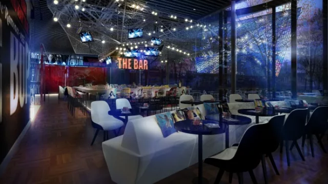 Doblete de Johnny B. Good en Asunción