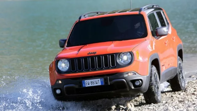 Jeep inicia la preventa del Renegade por $400 mil