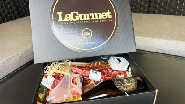 Regalos empresariales: cajas con delicatessen premium de Córdoba (hay tres opciones)