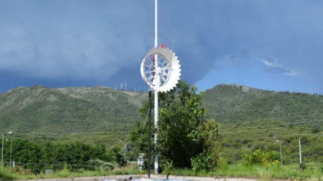 Energía con vientos de apenas 3 km/h (apuesta local a microgeneración con diseño de vanguardia)