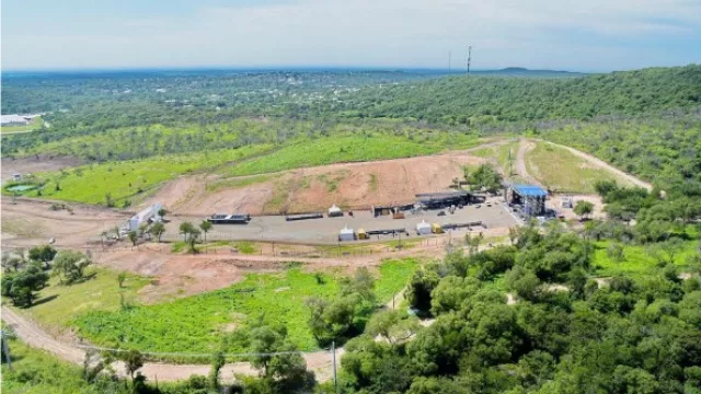 Ocupa 4 hectáreas y ofrece 8 de estacionamiento.