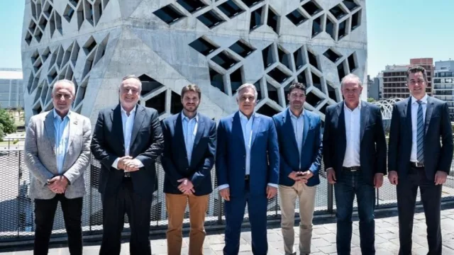 Mercado Libre suma dos centros de última milla en Córdoba y acelera entregas en la provincia