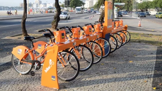 160 bicis de Itaú en Punta para 15.000 personas