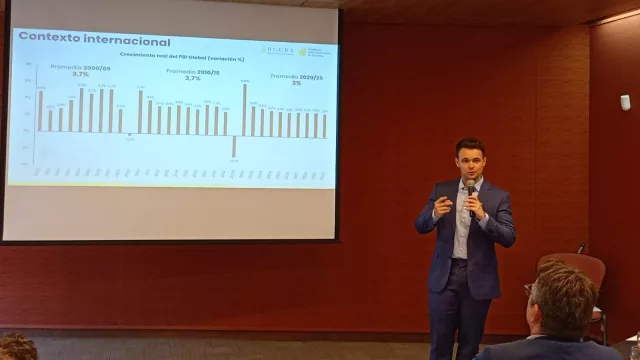 Encuentro de vinculación en Bolsa de Cereales de Córdoba (informe sobre la macro y los granos)
