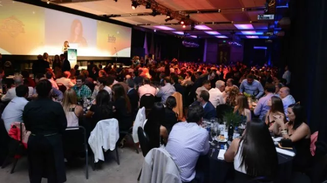 El colorido de una fiesta inolvidable (para ver esos detalles que se nos escapan)